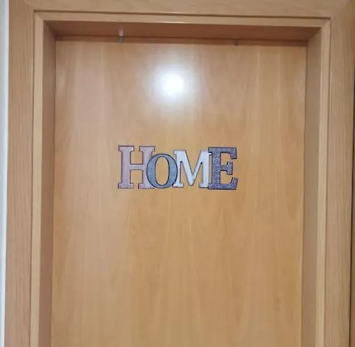 公寓 Welcom A Summer Flat In The Heart Of The Village 锡切斯