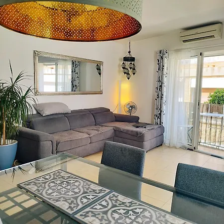 Welcom A Summer Flat In The Heart Of The Village