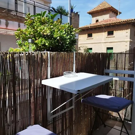 شقة Welcom A Summer Flat In The Heart Of The Village *
